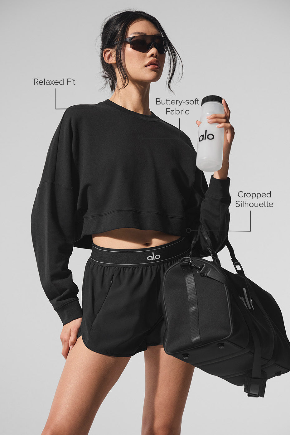 Cropped Sway Crew Neck Crew Sweatshirt — Black
