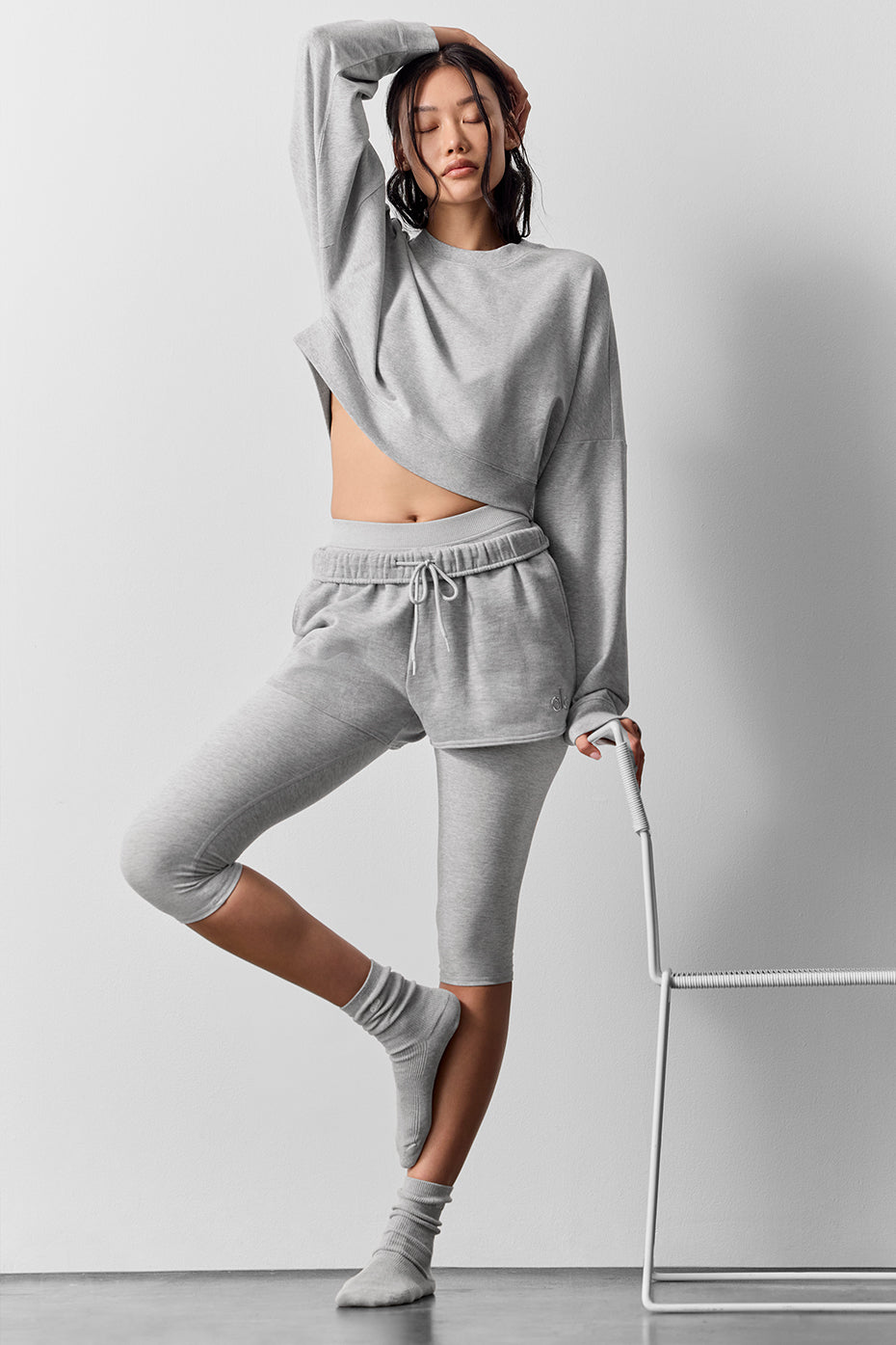 Cropped Sway Crew Neck Crew Sweatshirt — Athletic Heather Grey