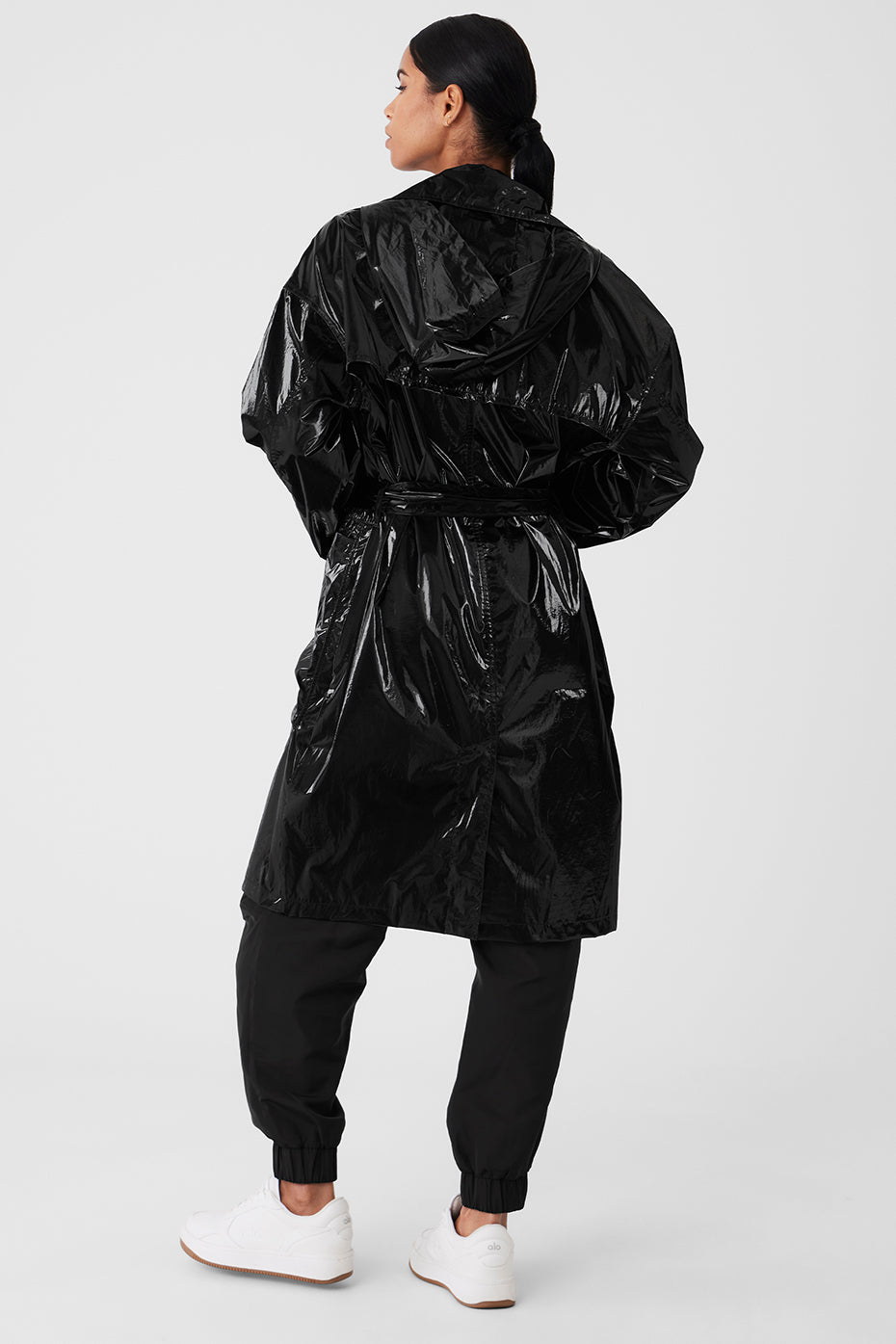 Metallic Break Line Trench — Black Metallic