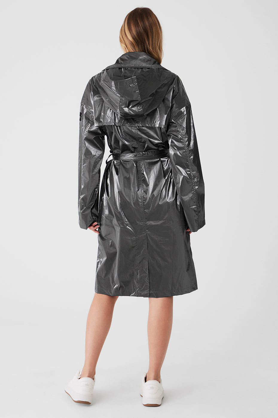 Metallic Break Line Trench — Silver Metallic
