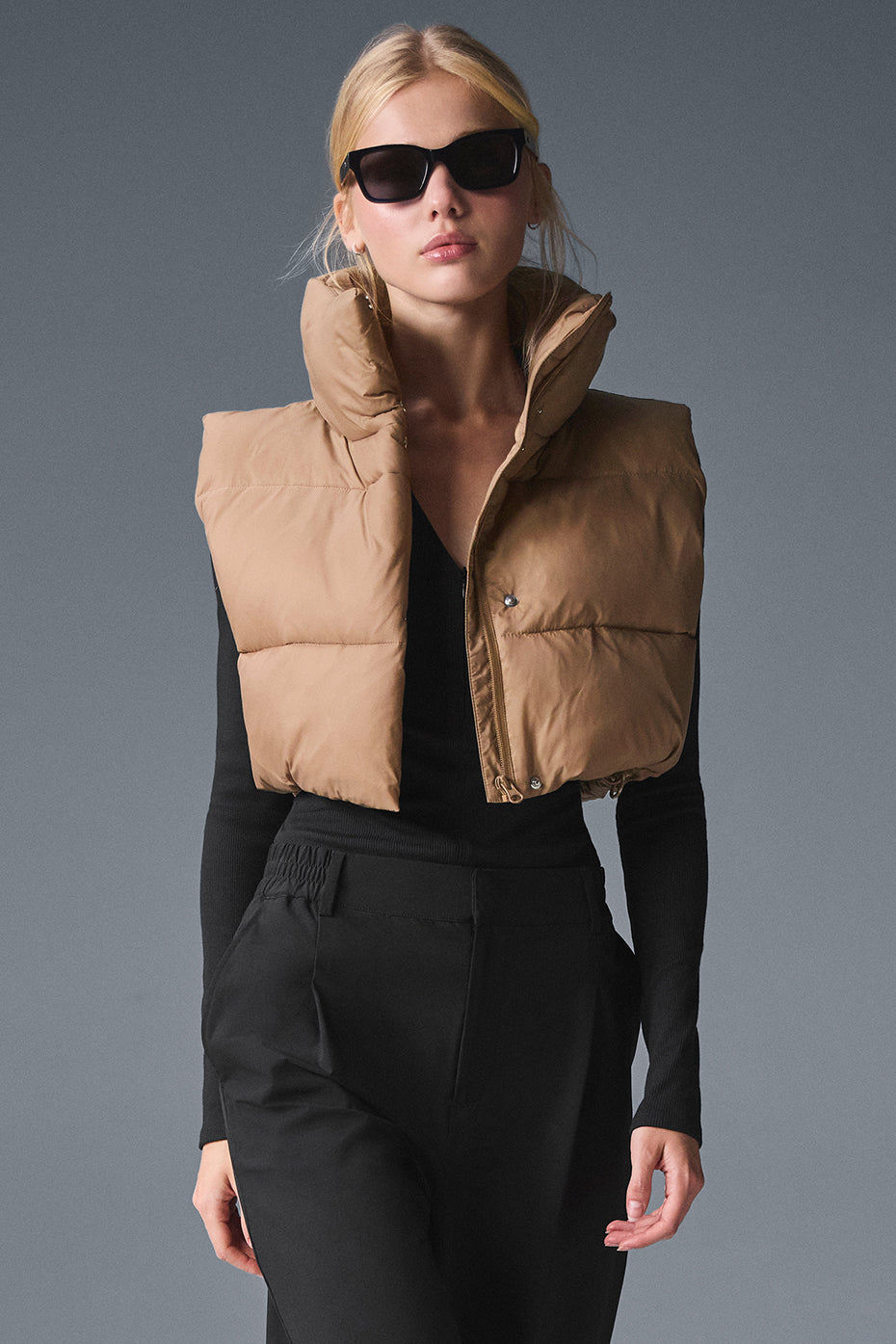 Cropped Gold Rush Puffer Vest — Toasted Almond