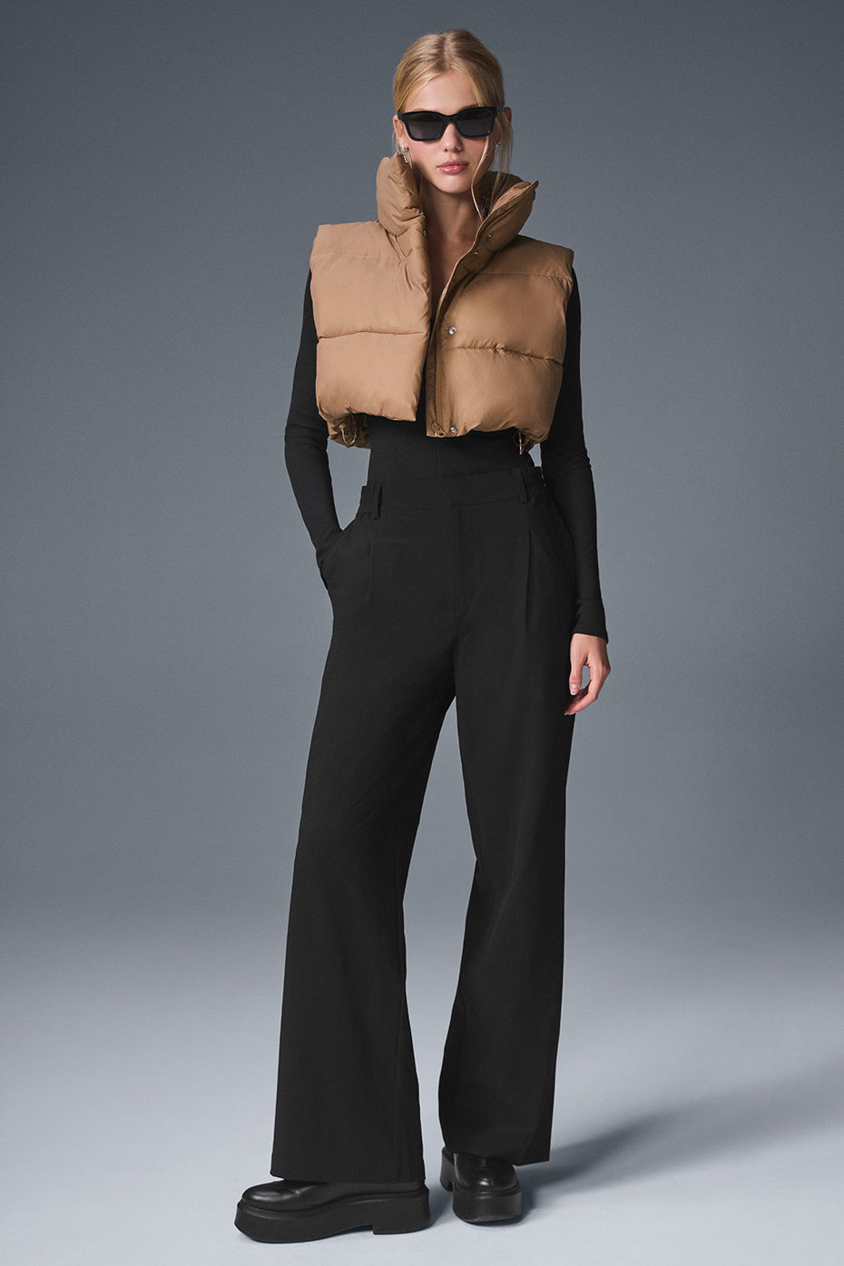 Cropped Gold Rush Puffer Vest — Toasted Almond