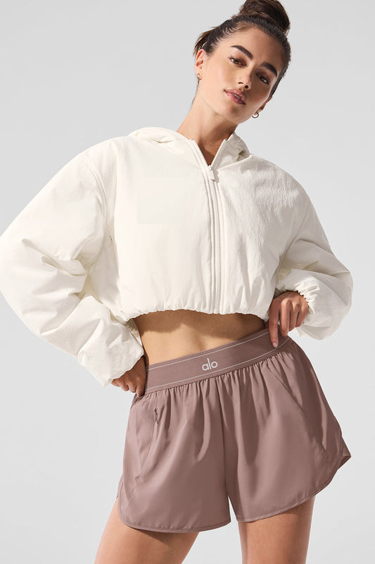 Cropped Mountain Peak Full — Zip Hooded Sweatshirt — Ivory
