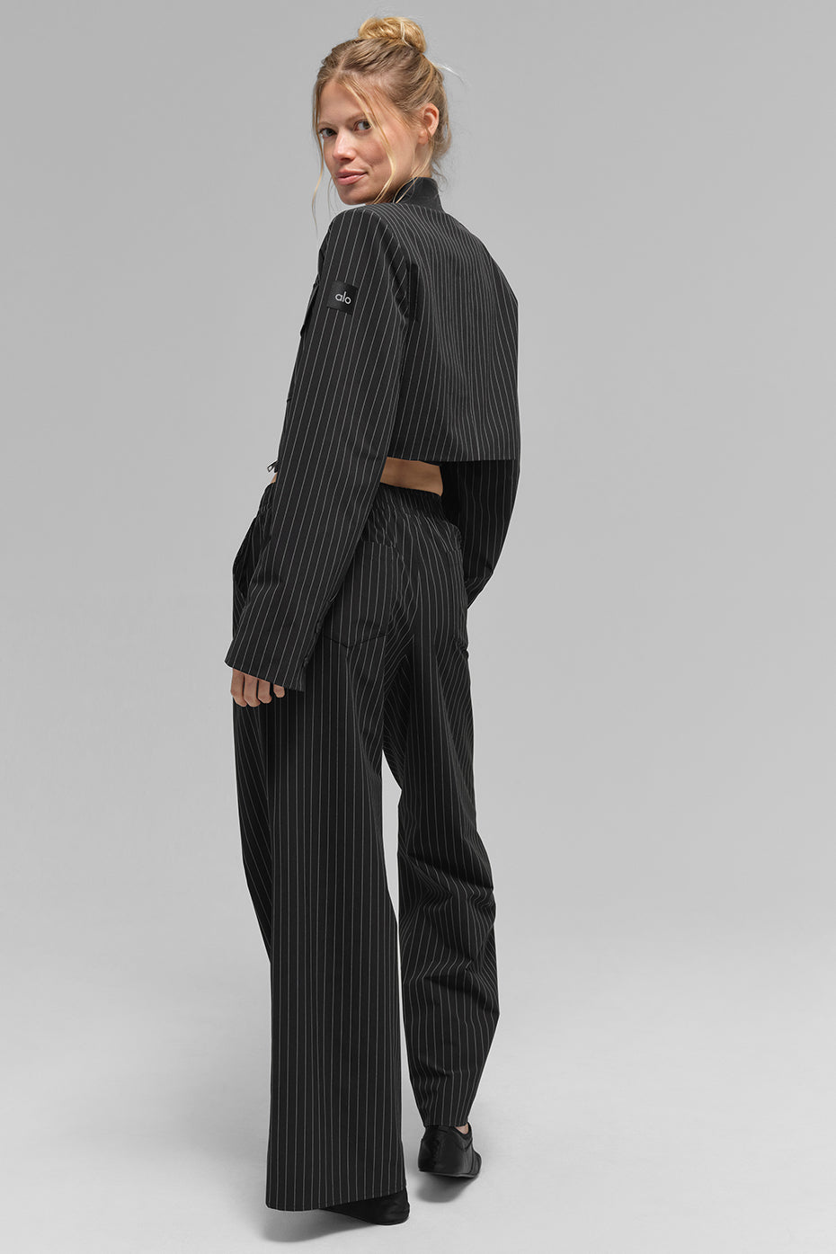 Cropped Pinstripe Main Character Full Zip Zip Jacket — Black/Titanium