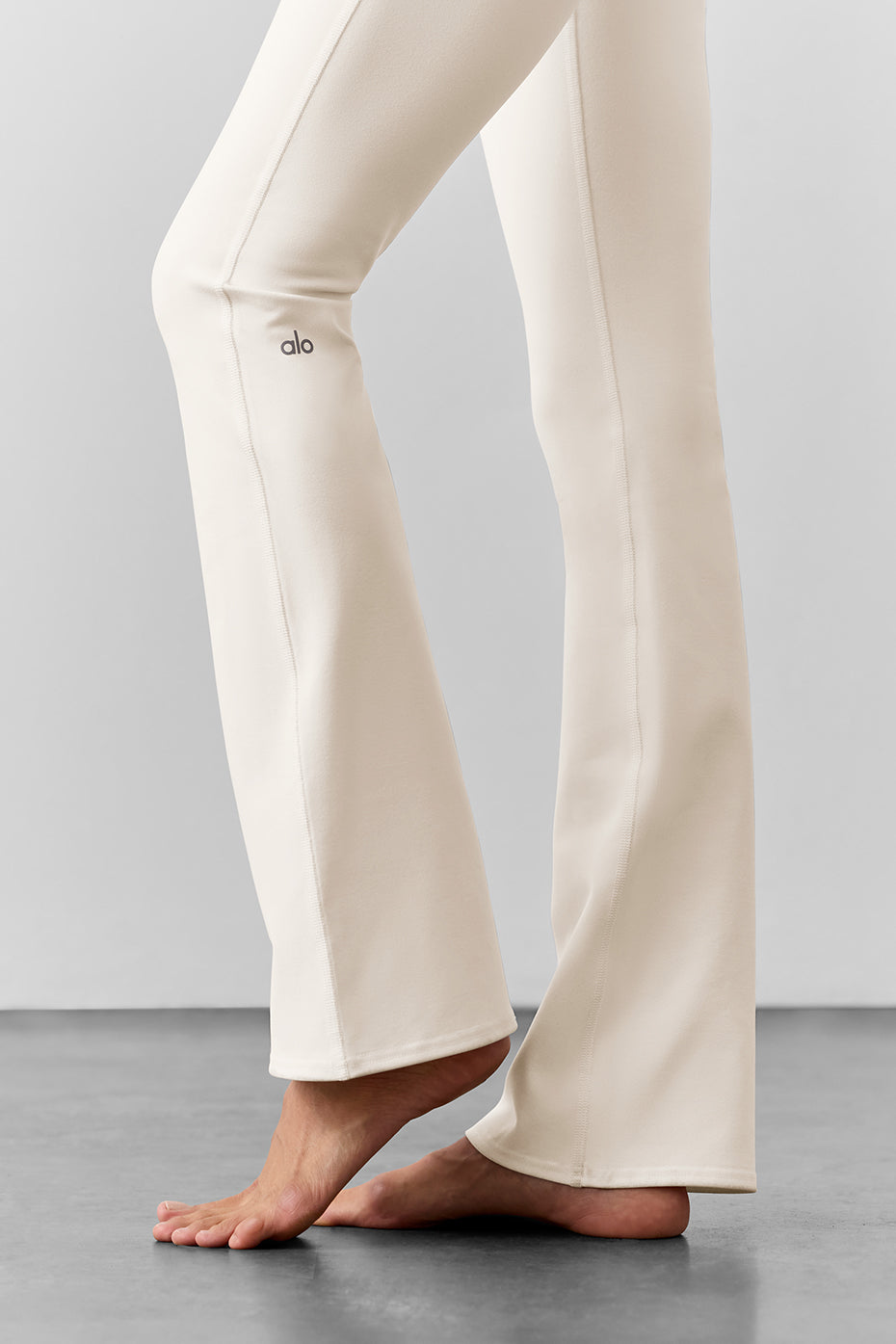 Airbrush High Rise Bootcut Leggings — Ivory