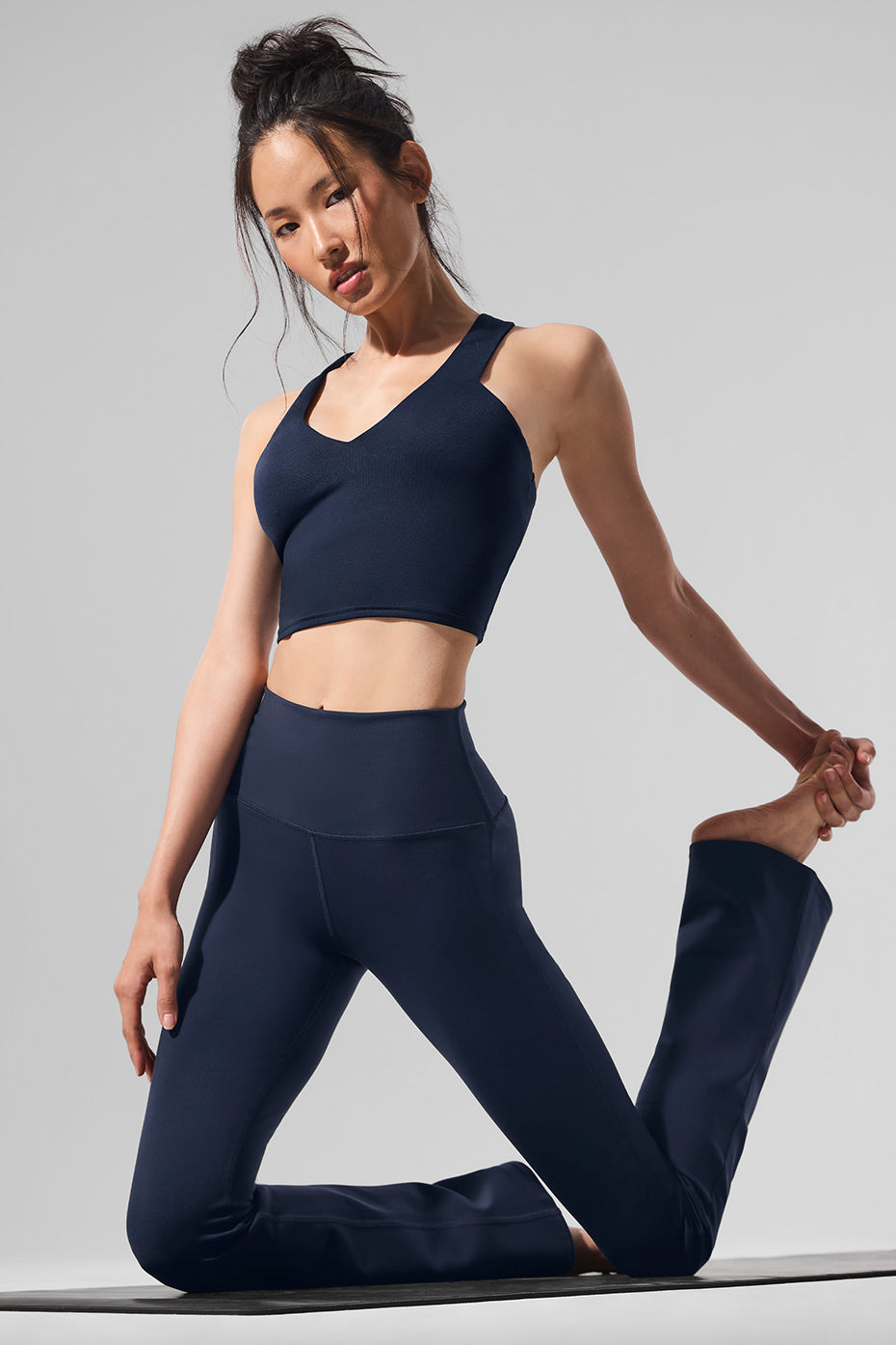 Airbrush High Rise Bootcut Leggings — Navy