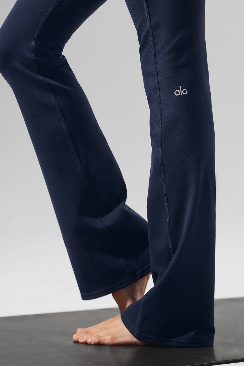 Airbrush High Rise Bootcut Leggings — Navy