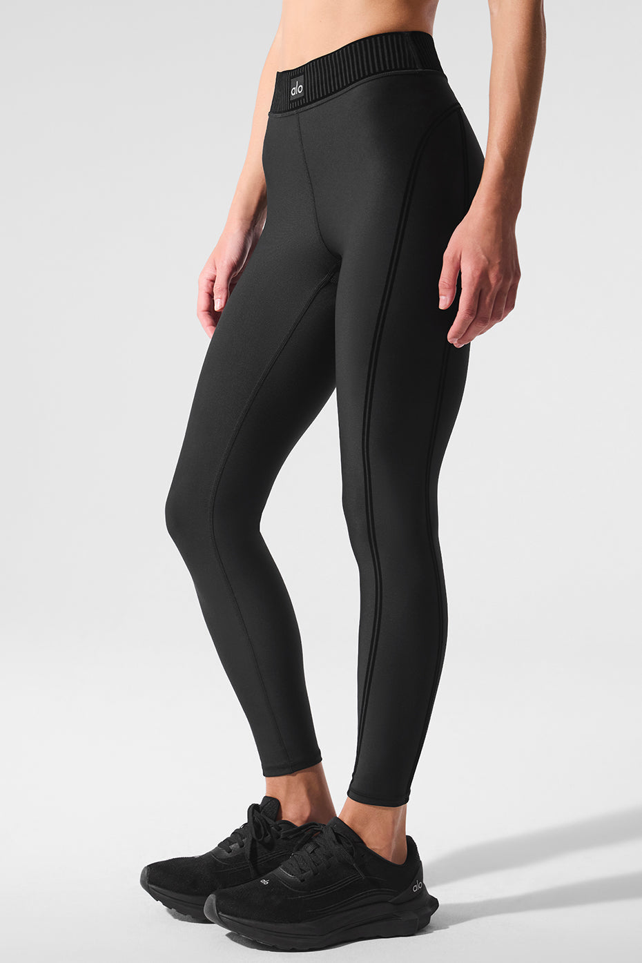 Airlift High Rise 7/8 Line Up Leggings — Black