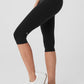Airbrush V — Cut Define Capri — Black