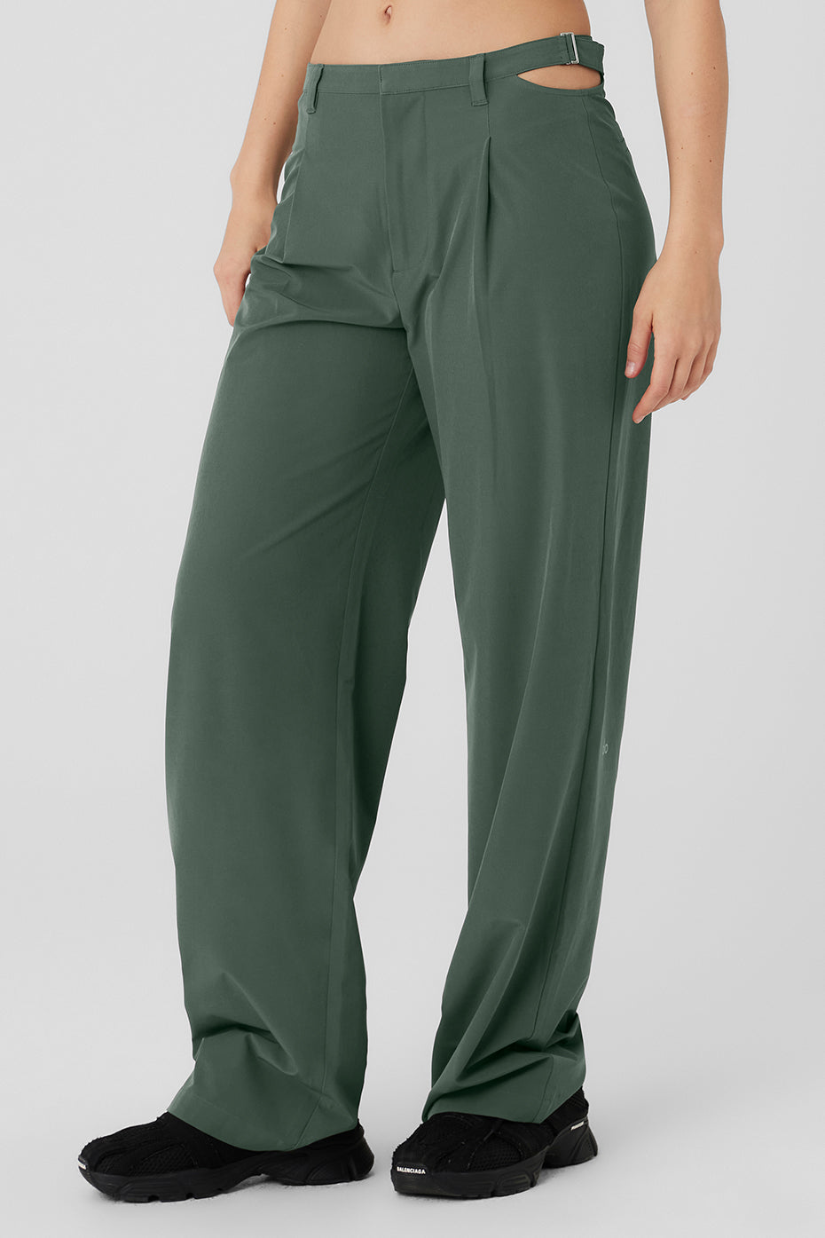 Mid Rise Showdown Trouser — Dark Cactus