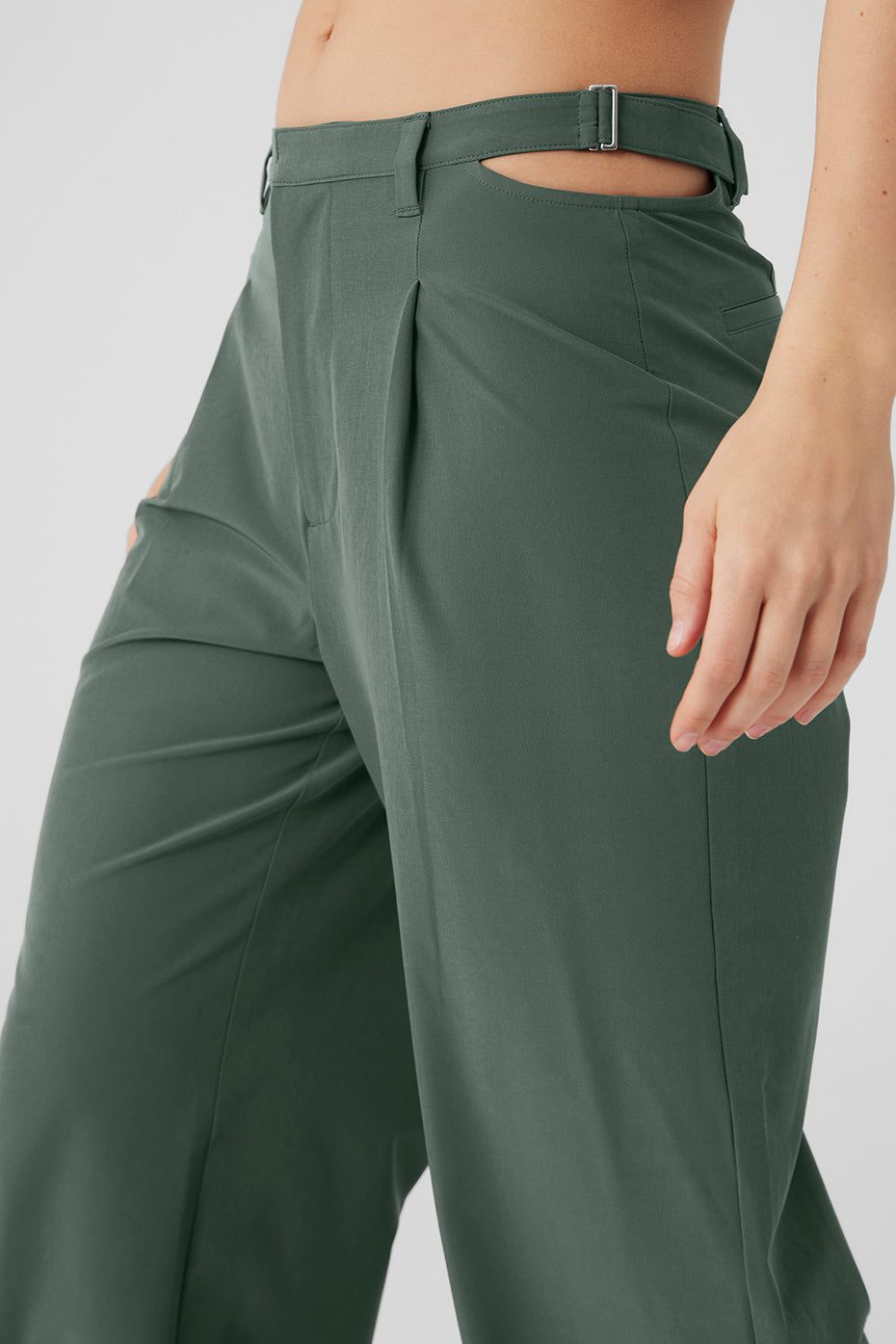 Mid Rise Showdown Trouser — Dark Cactus
