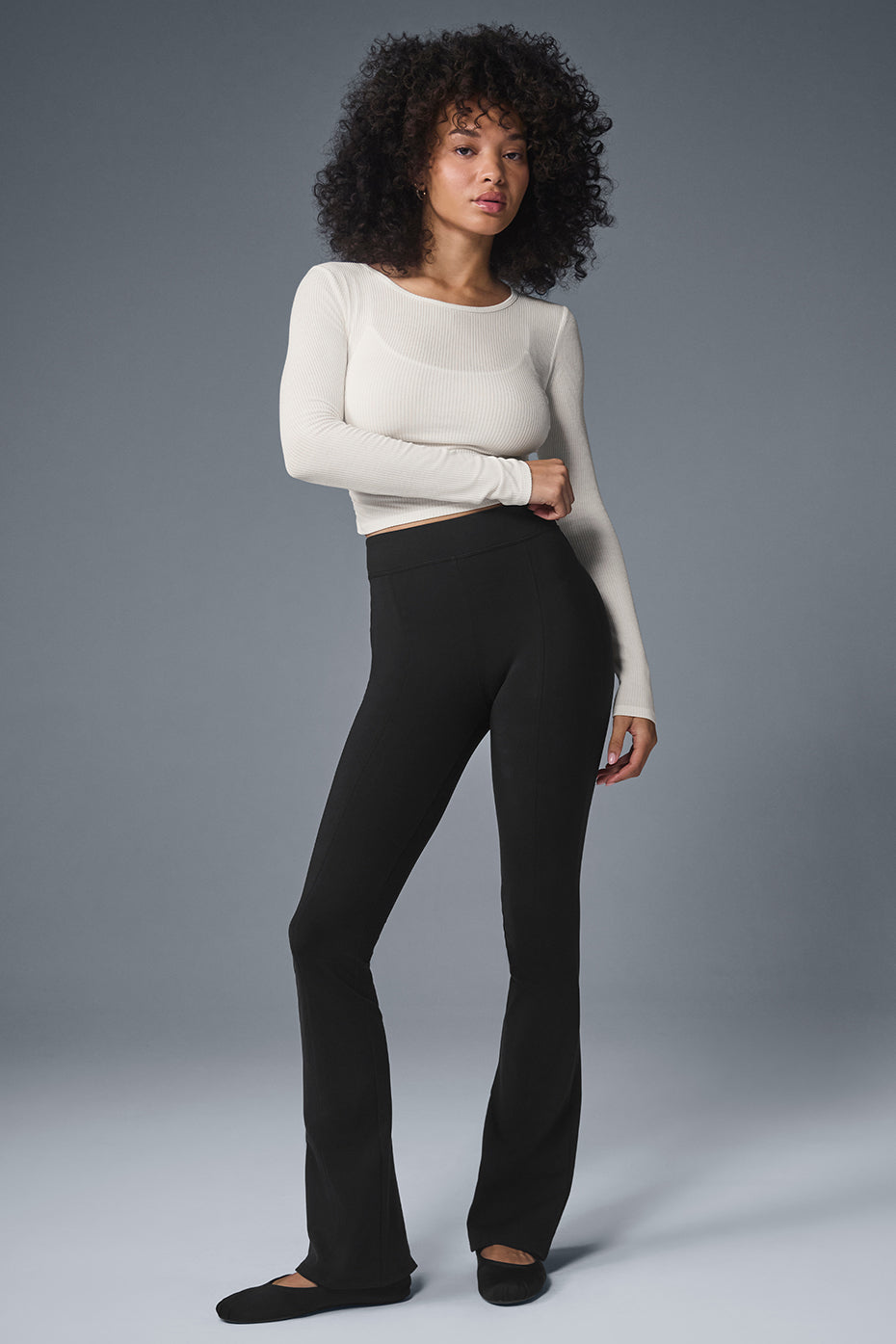 Airbrush High Rise Kick — Back Leggings — Black
