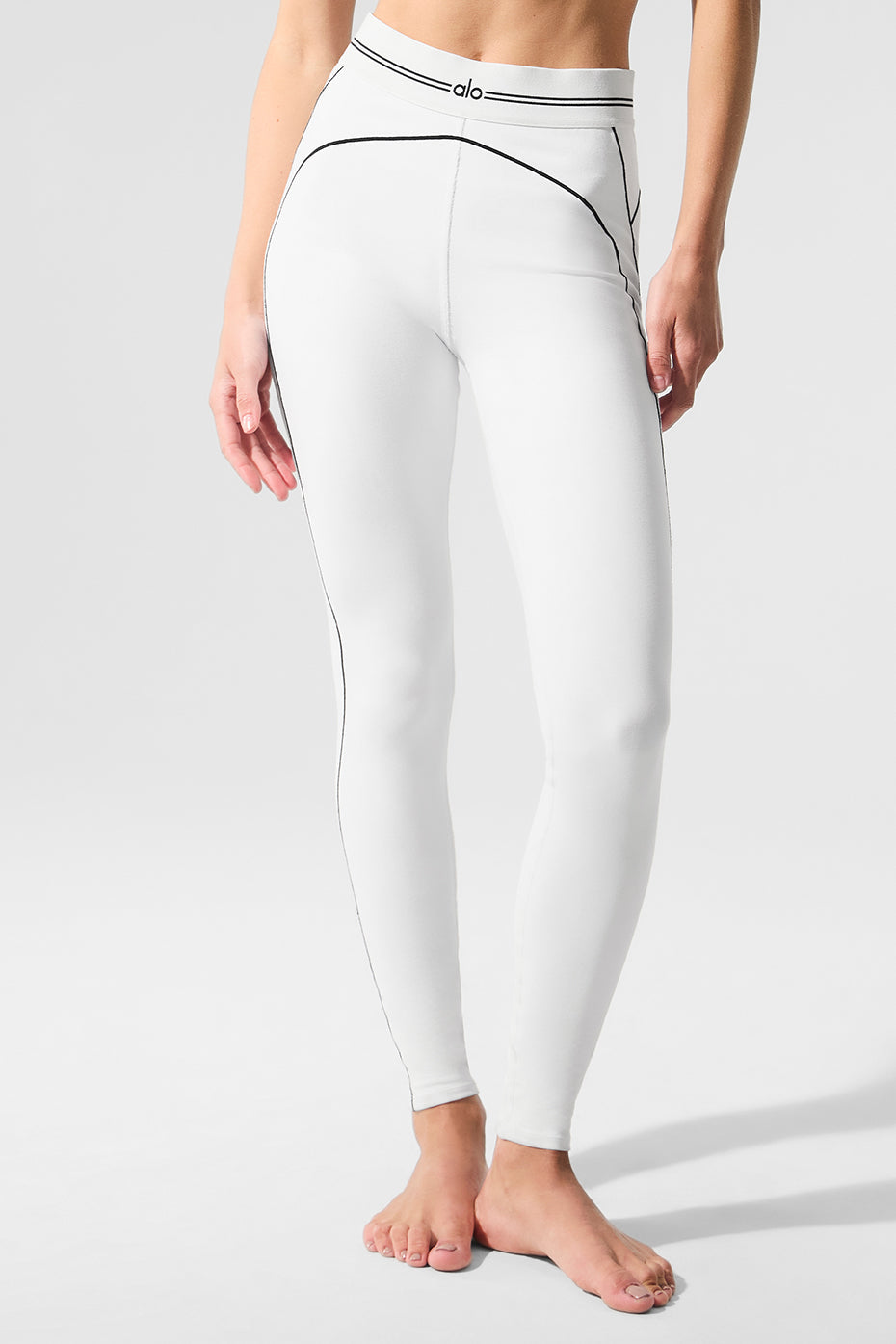 Airbrush High Rise Heart Throb Leggings — White/Black