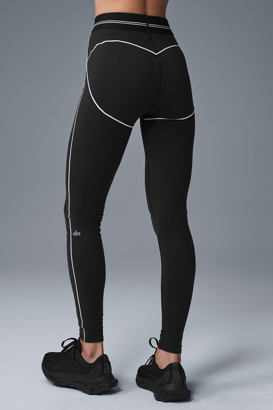 Airbrush High Rise Heart Throb Leggings — Black/White
