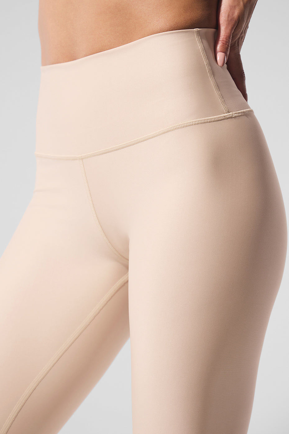 High Rise Airlift Leggings — Macadamia