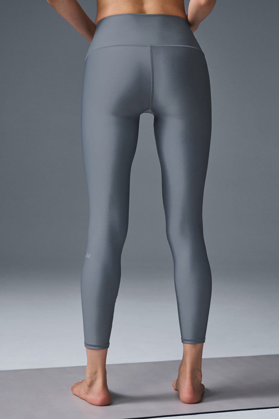 7/8 High Rise Airlift Leggings — Steel Grey