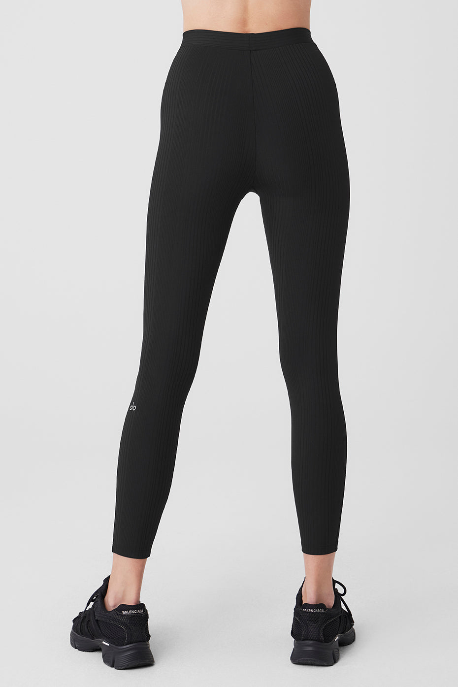 High Rise 7/8 Run It Back Leggings — Black