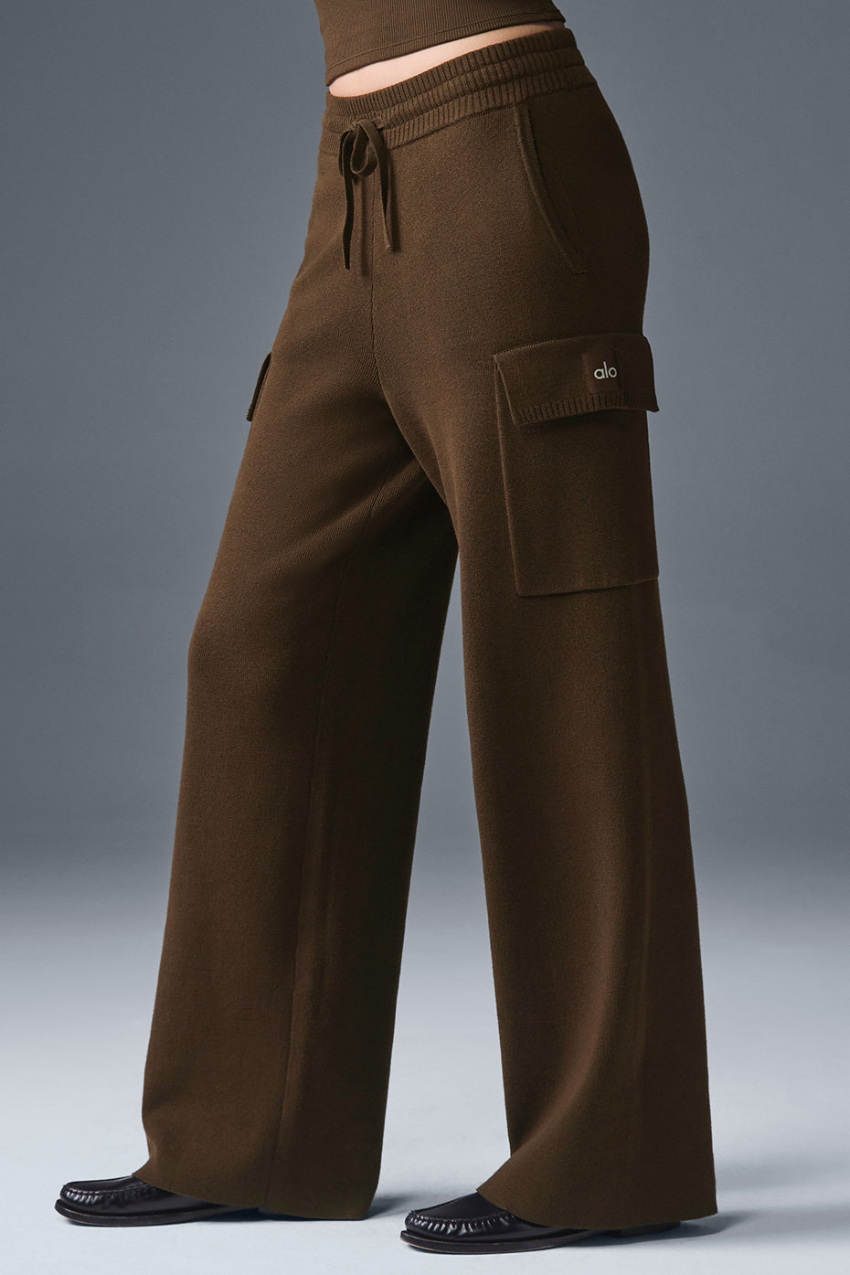 Scholar Knit High Rise Cargo Pant — Espresso