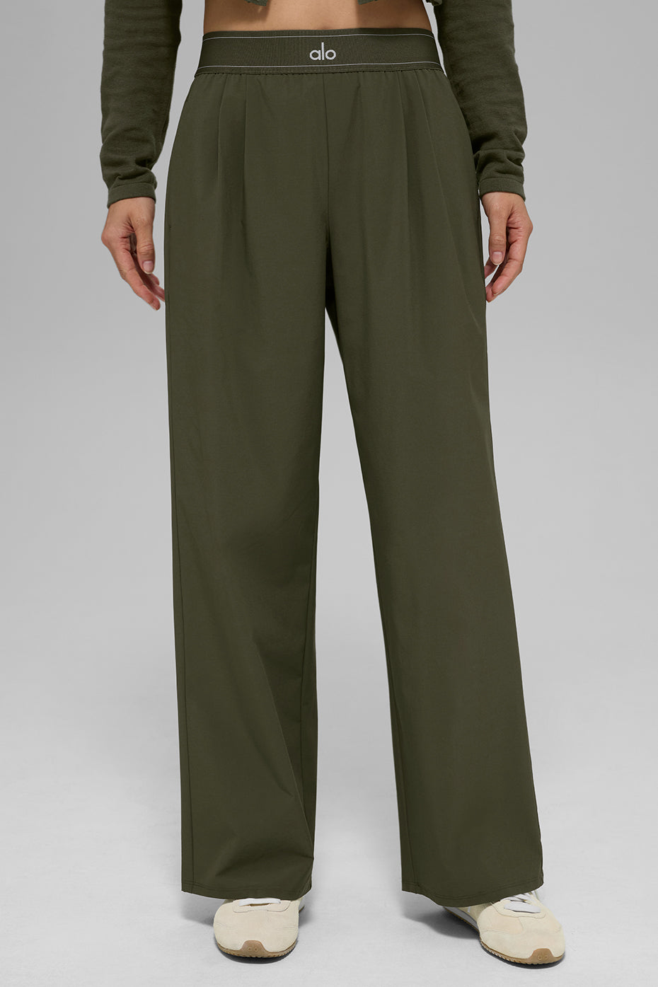 Suit Up Trouser (Regular) — Green Olive