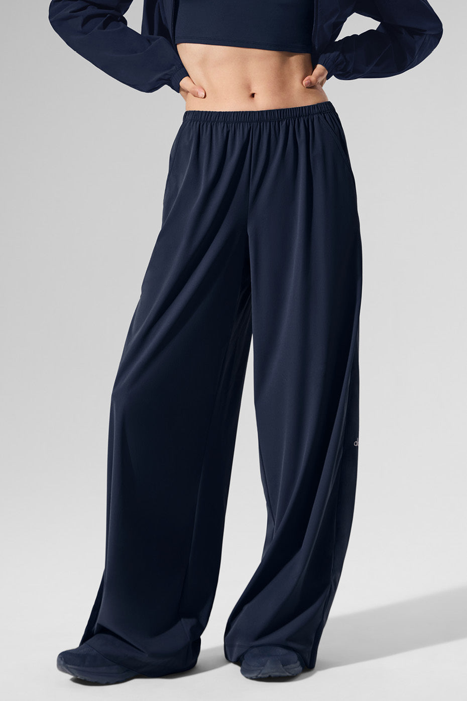 Breezy Wide Leg Pant (Long) — Navy