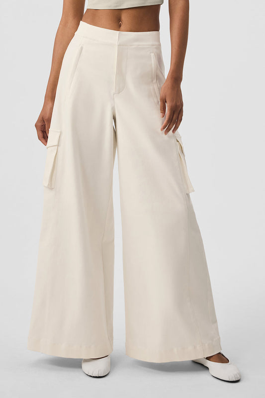 Show Off Cargo Wide Leg Trouser (Regular) — Ivory