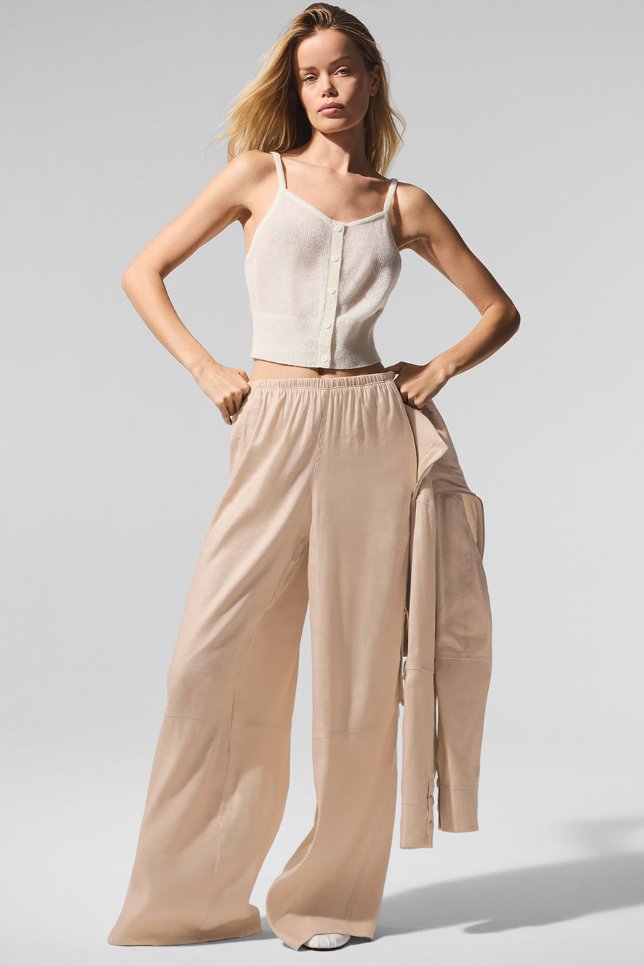 Linen Getaway Cargo Wide Leg Pant — Macadamia