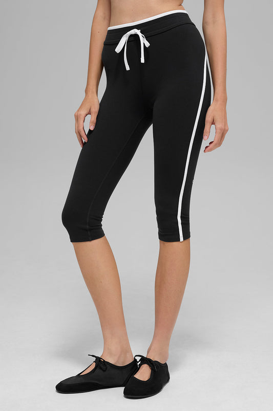 Airbrush High Rise Race Pace Capri — Black/White