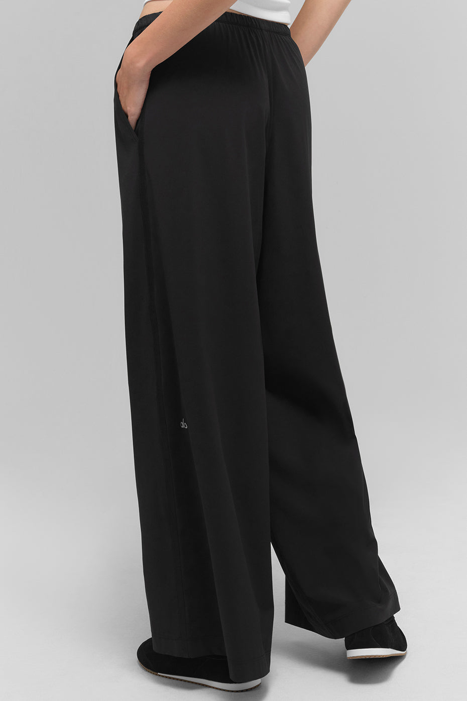Breezy Wide Leg Pant (Regular) — Black