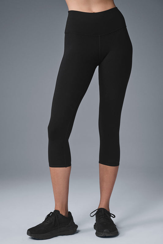 High Rise Airbrush Capri — Black