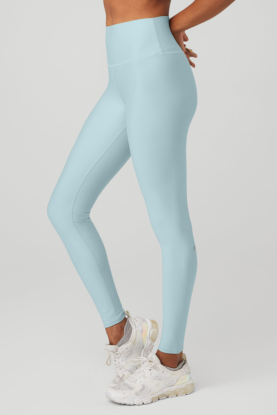 High Rise Airlift Leggings — Chalk Blue