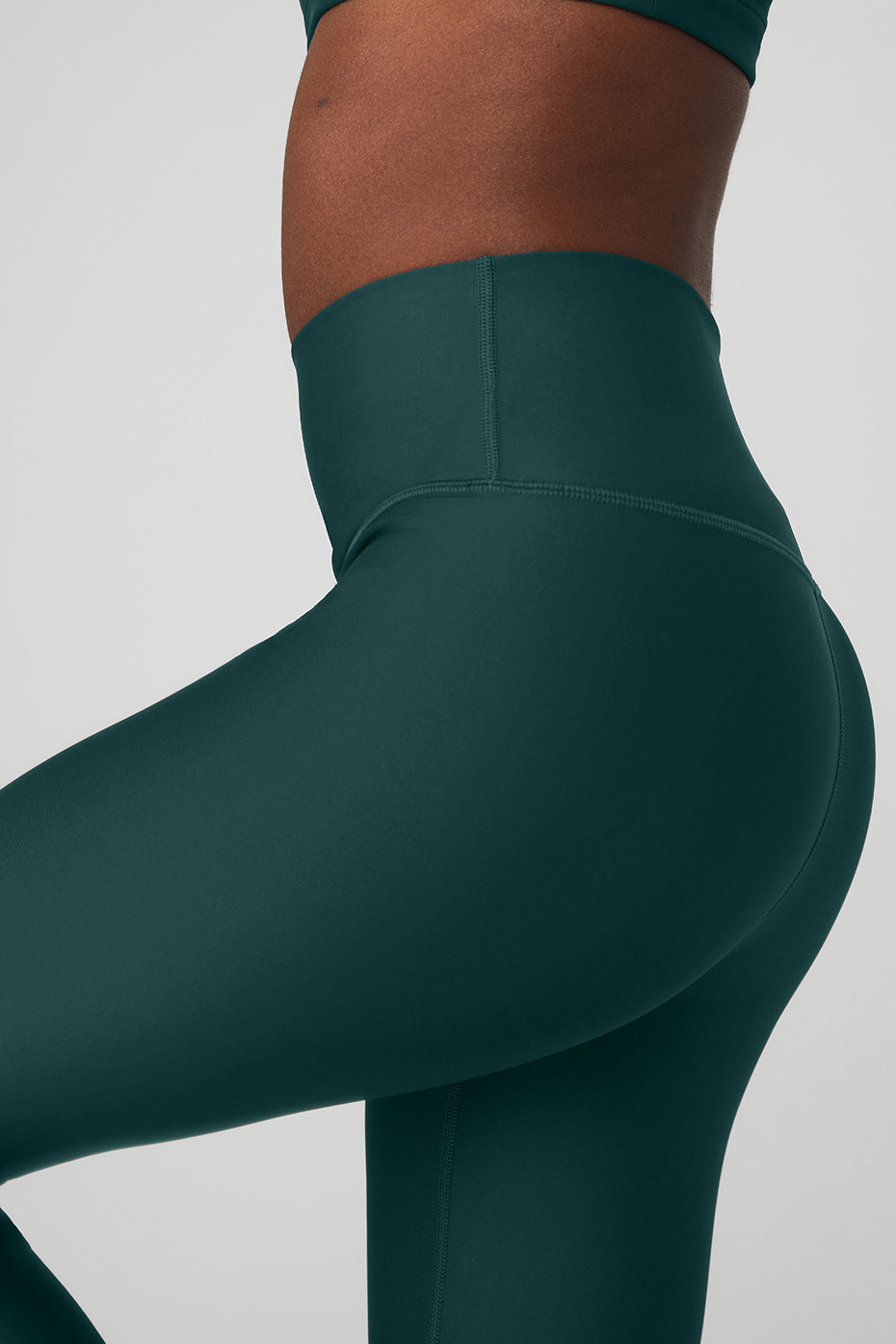 High Rise Airlift Leggings — Midnight Green