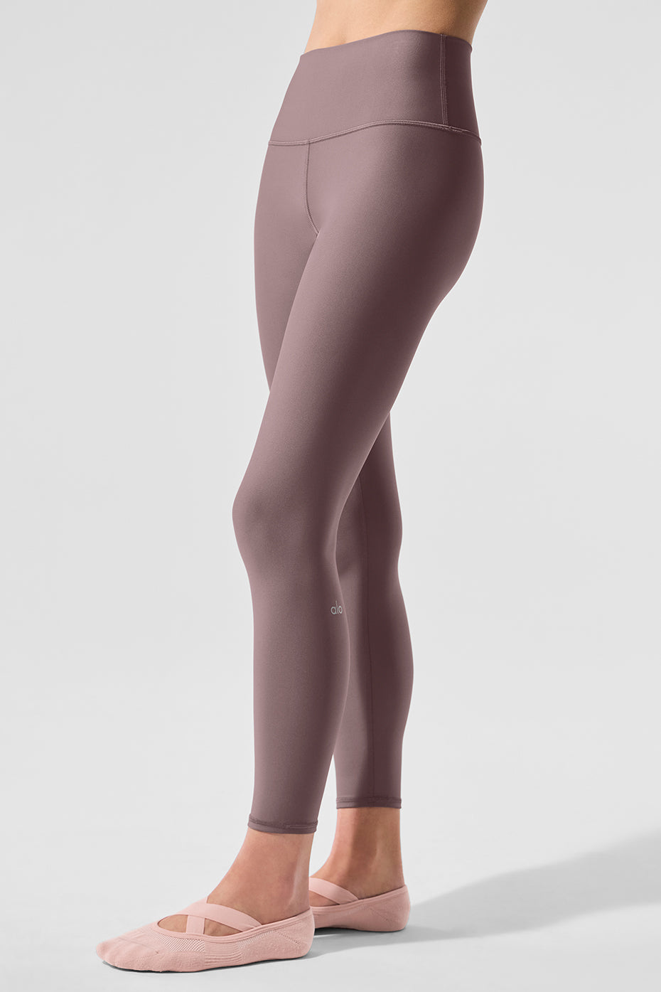 7/8 High Rise Airlift Leggings — Mushroom