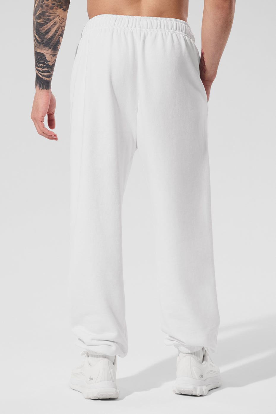 Accolade Joggers — White