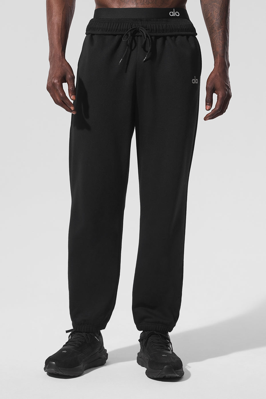 Accolade Joggers — Black