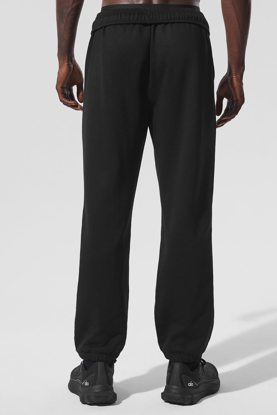Accolade Joggers — Black