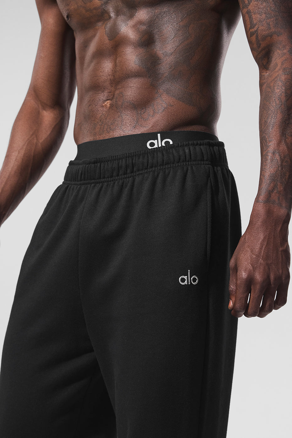 Accolade Joggers — Black