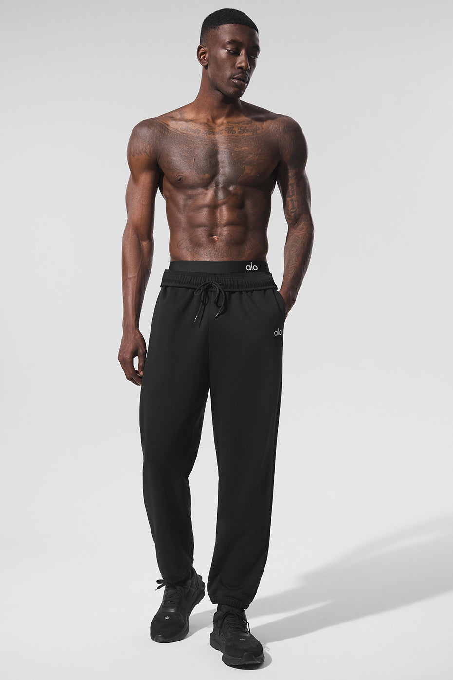 Accolade Joggers — Black