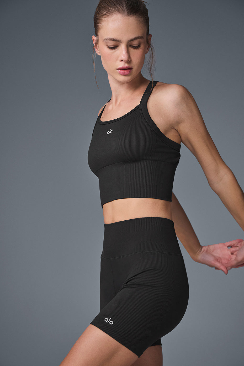 5" Seamless Ribbed Favorite Shorts — Black