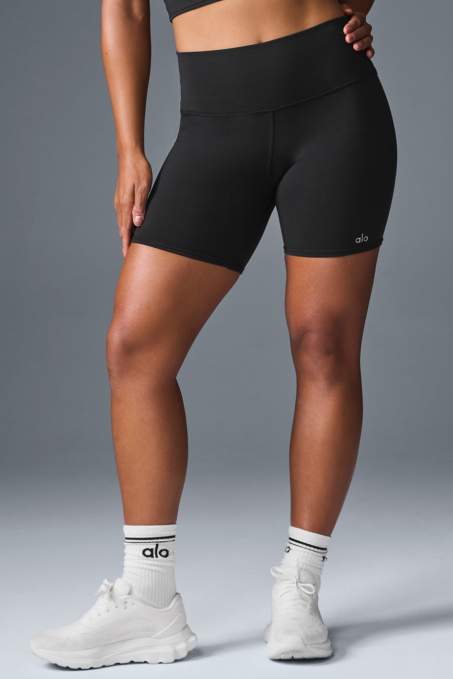 5" Airbrush High Rise Biker Shorts — Black