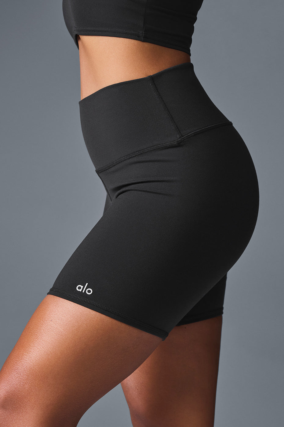 5" Airbrush High Rise Biker Shorts — Black