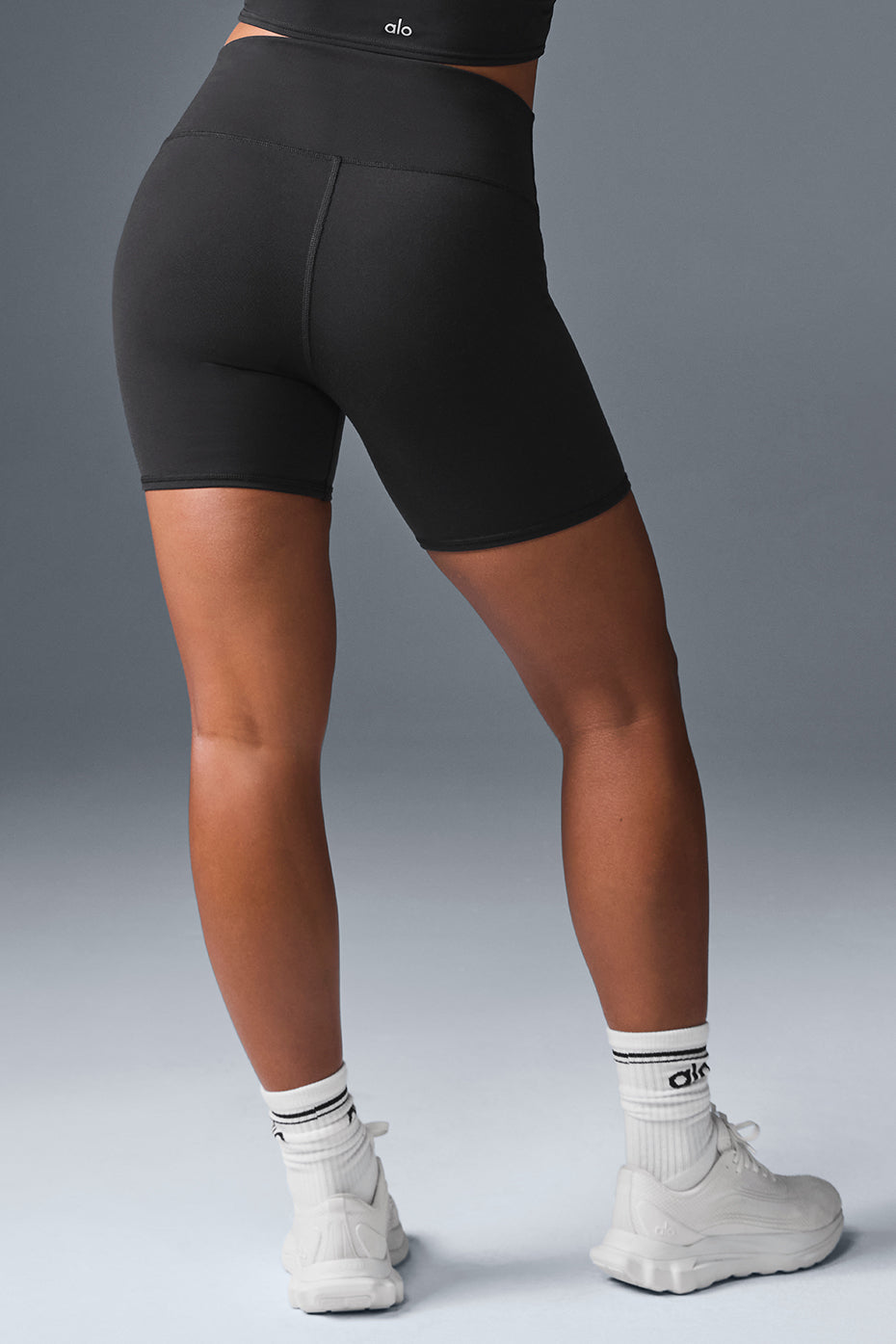 5" Airbrush High Rise Biker Shorts — Black