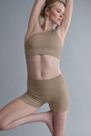 3" Seamless Ribbed Shimmer Shorts — Gravel