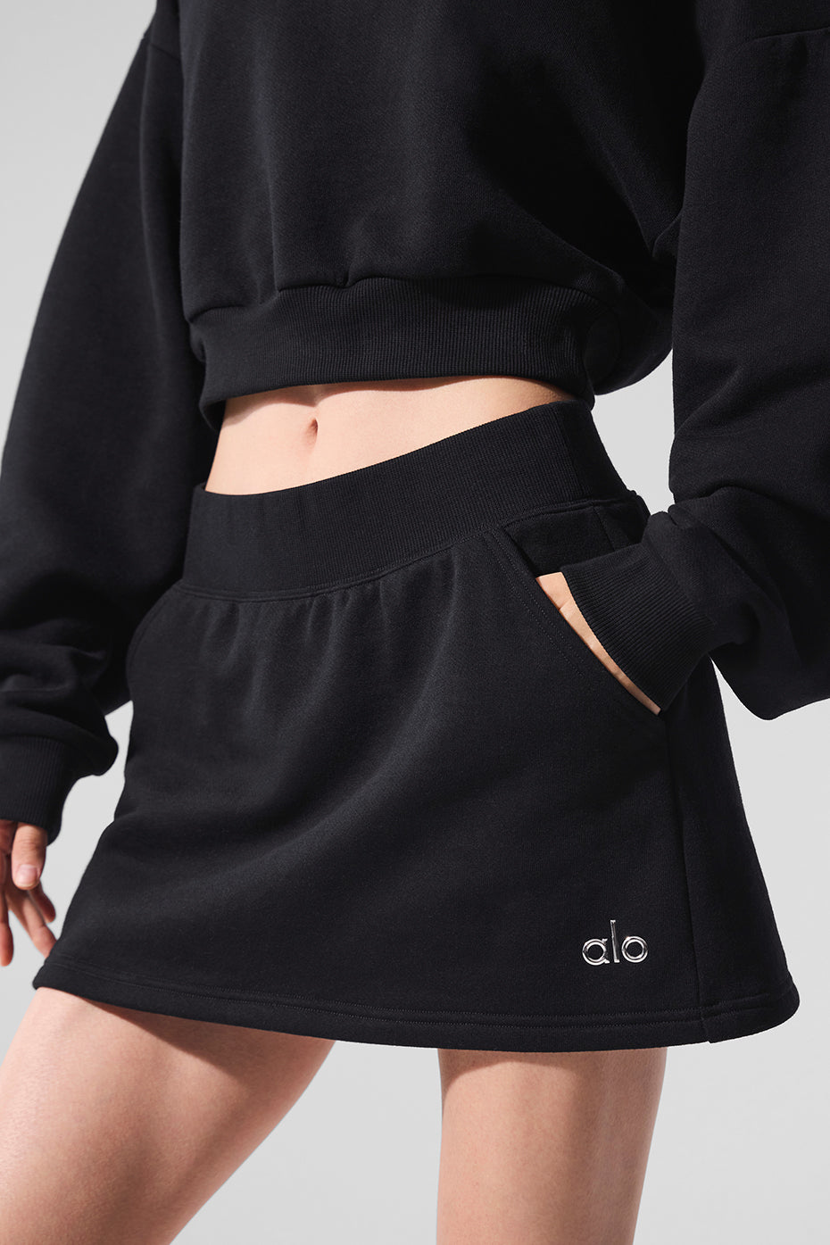 Accolade Skirt — Black