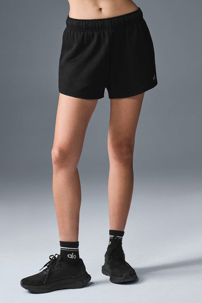 Accolade Shorts — Black