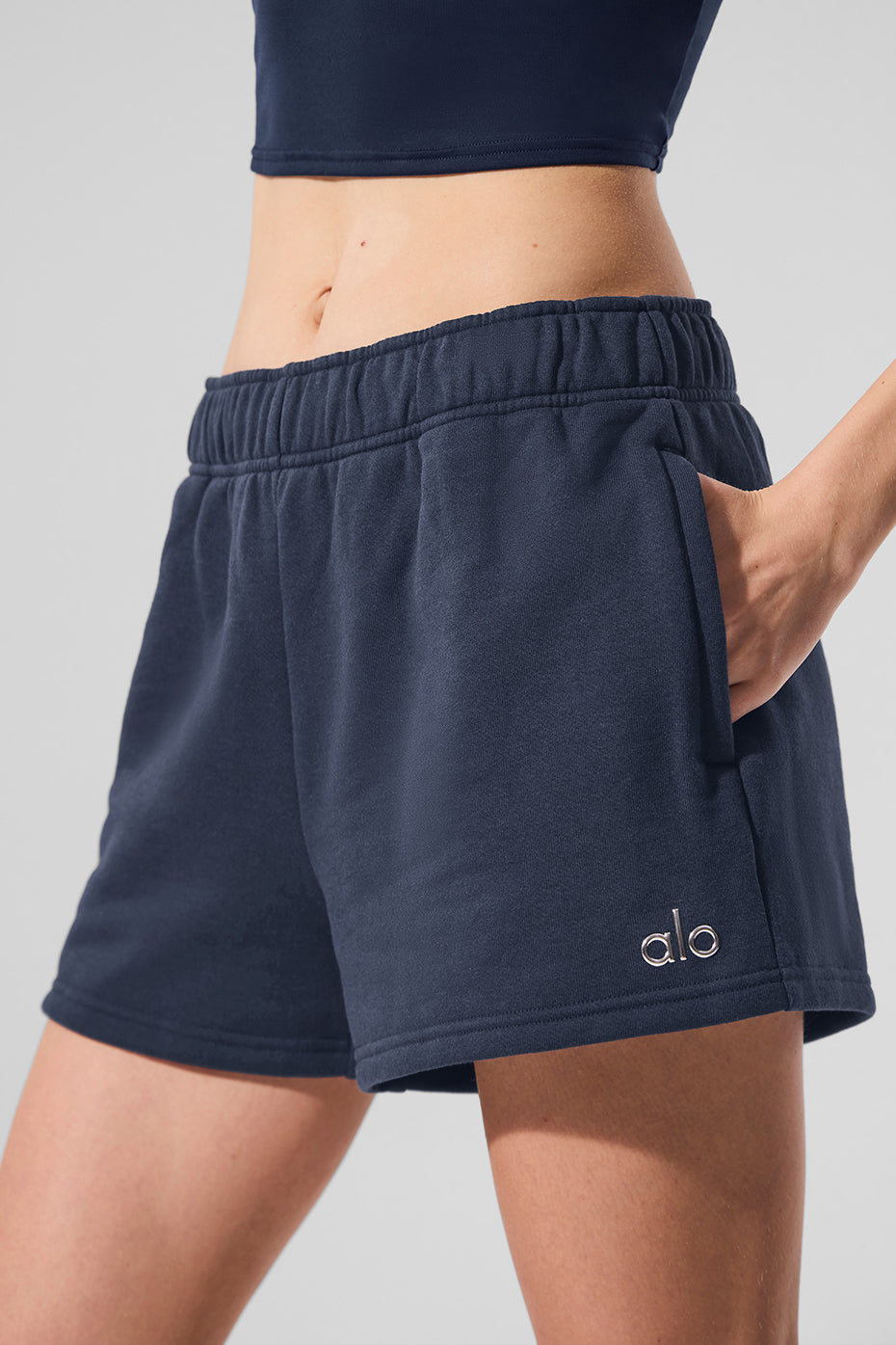 Accolade Shorts — Navy
