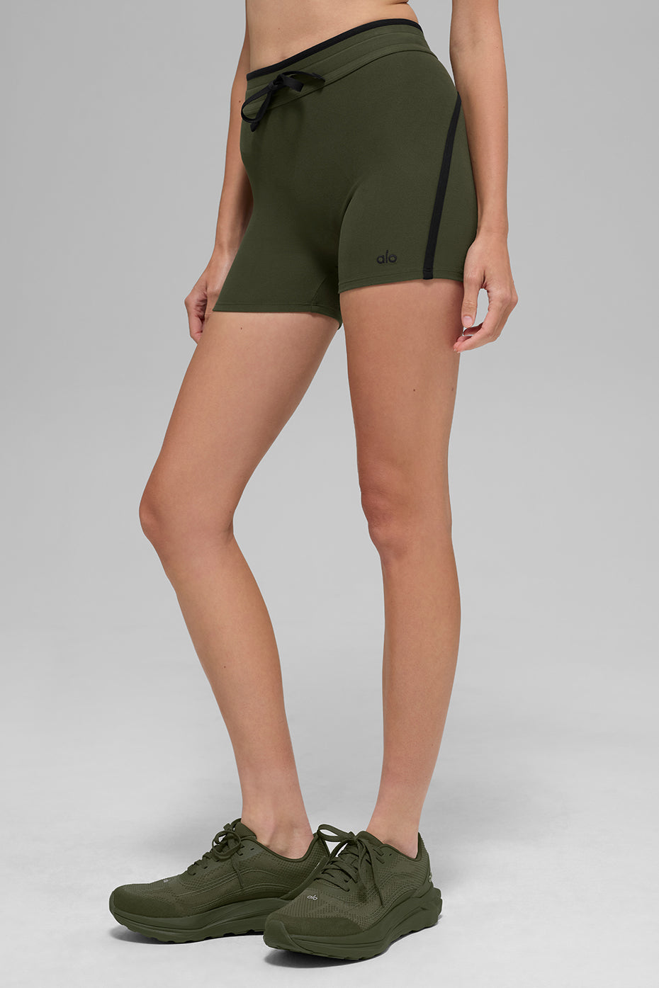 4" Airbrush High Rise Race Pace Shorts — Green Olive/Black