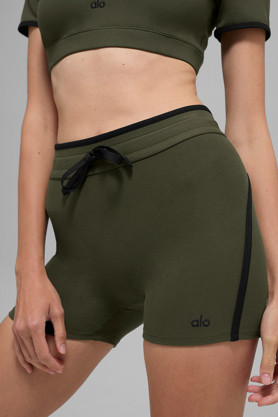 4" Airbrush High Rise Race Pace Shorts — Green Olive/Black