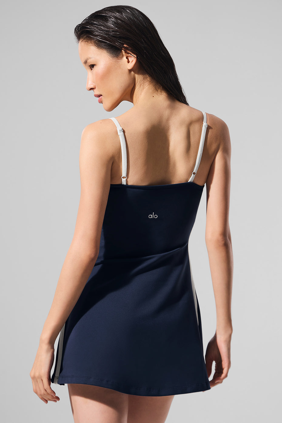 Airbrush Streamlined Dress — Navy/Ivory