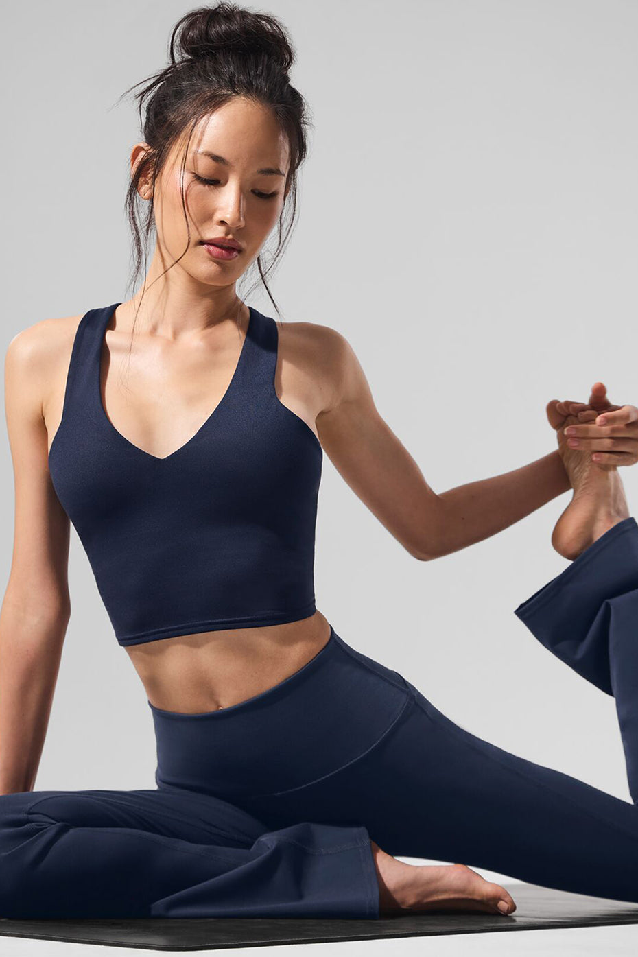 Airbrush Real Sports Bra Tank Top — Navy