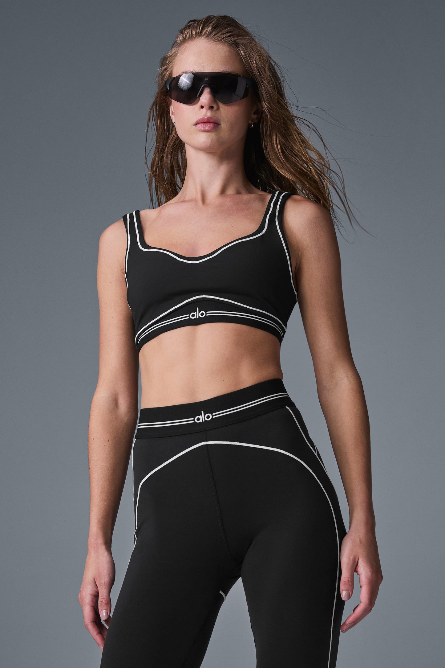 Airbrush Heart Throb Sports Bra — Black/White